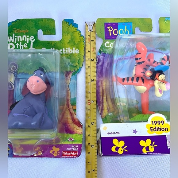 1999-2000 Fisher Price Winnie the Pooh Collectables Tigger & Eeyore - Picture 2 of 4
